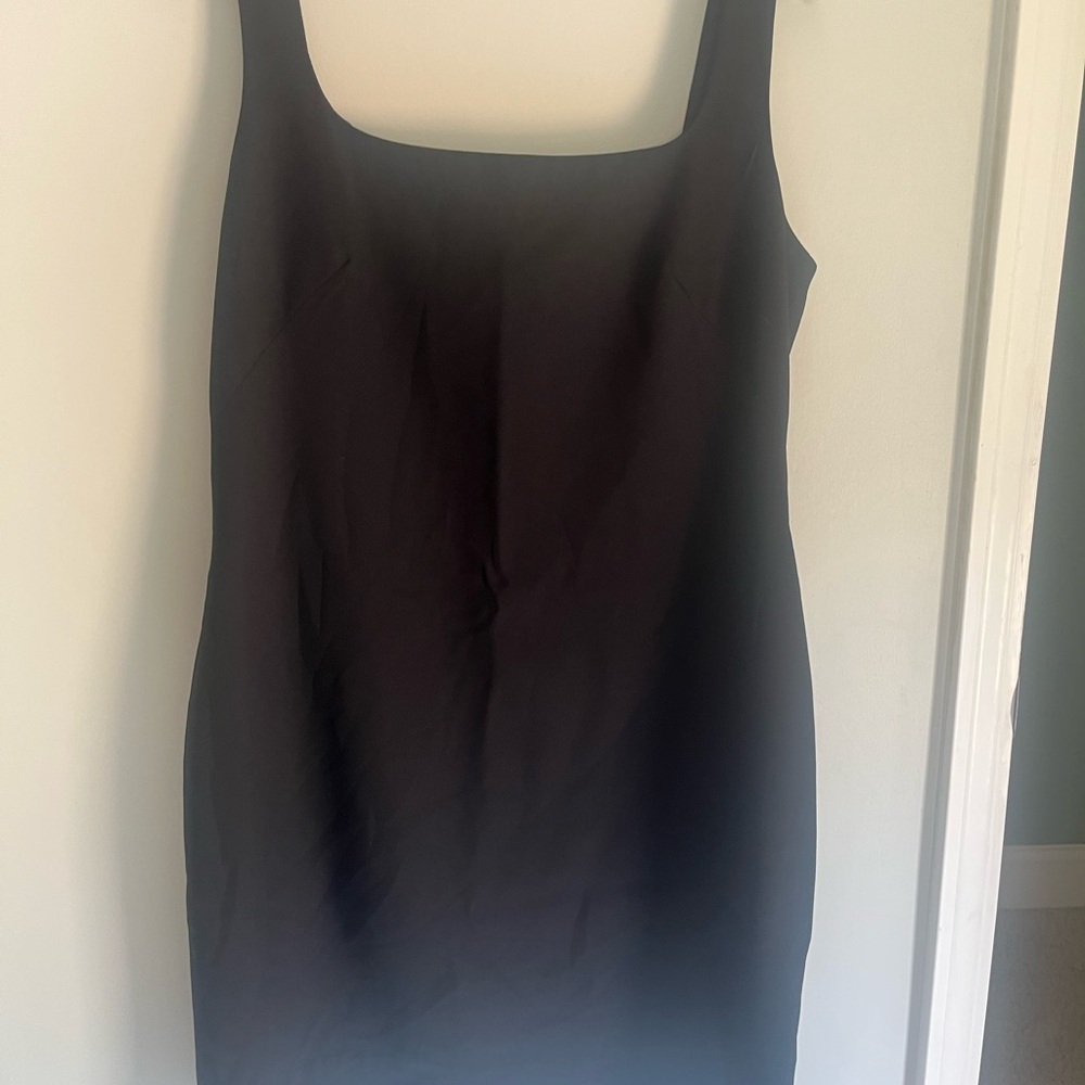 Laundry By Shelli Segal Elegant Black Garment
